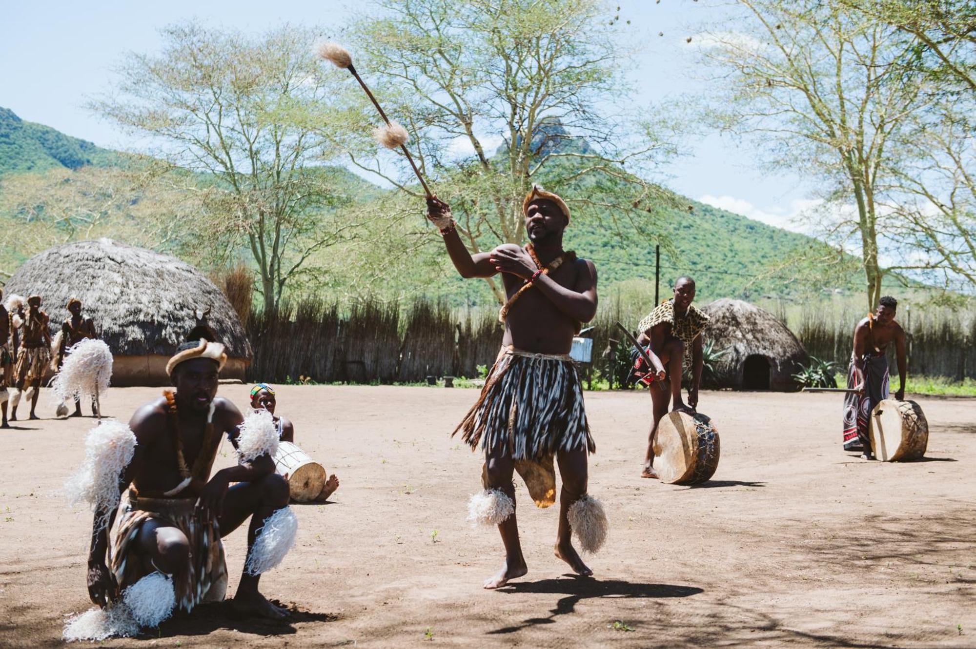 Biweda Nguni Lodge Mkuze Exterior foto